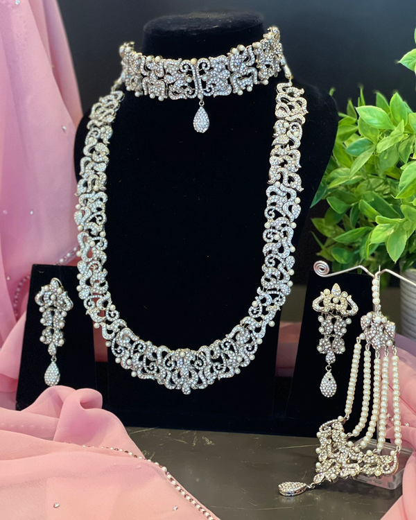 Article 10 - Wedding Jewellery